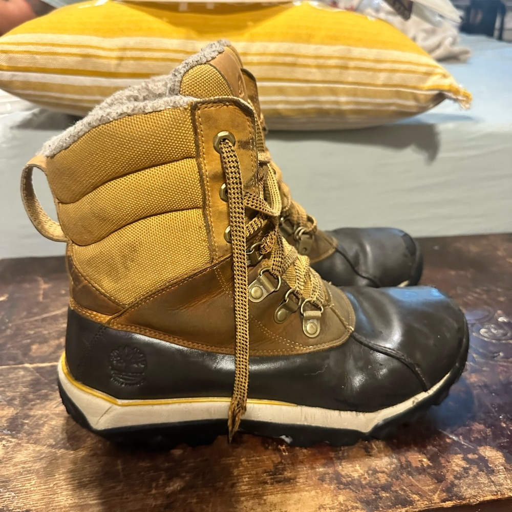 Timberland, hiking work and snow boots size 10 1/2
